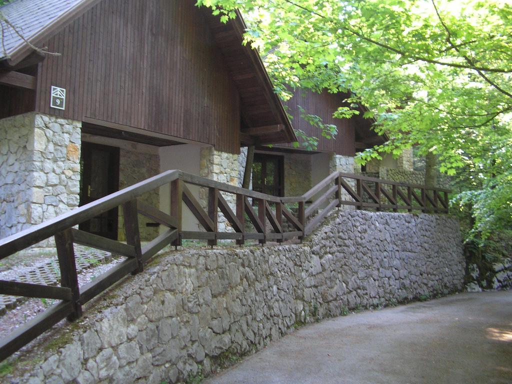 Camping Pivka Jama Postojna Dış mekan fotoğraf